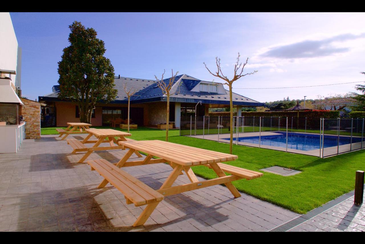 Casa De Vacaciones Con Padel En Montseny By Can Forcadell ジローナ エクステリア 写真